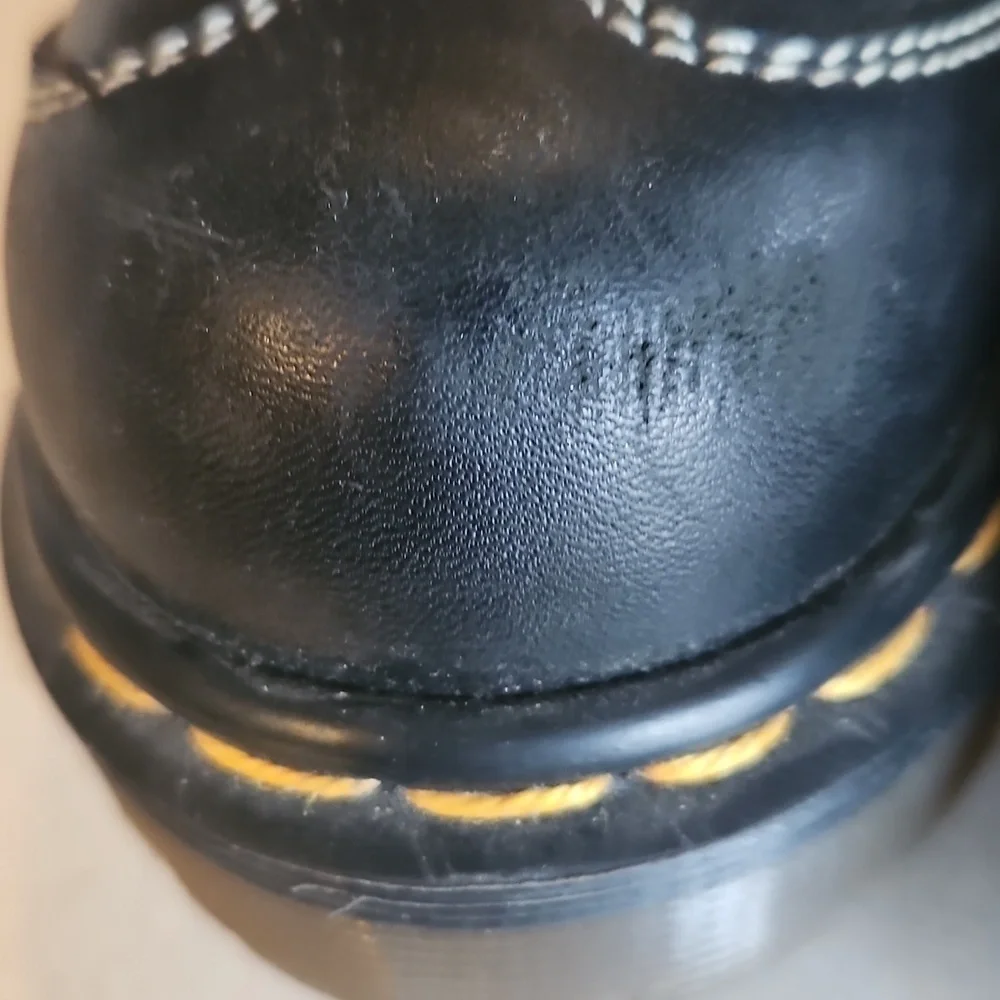 Dr Martens Youth Boots